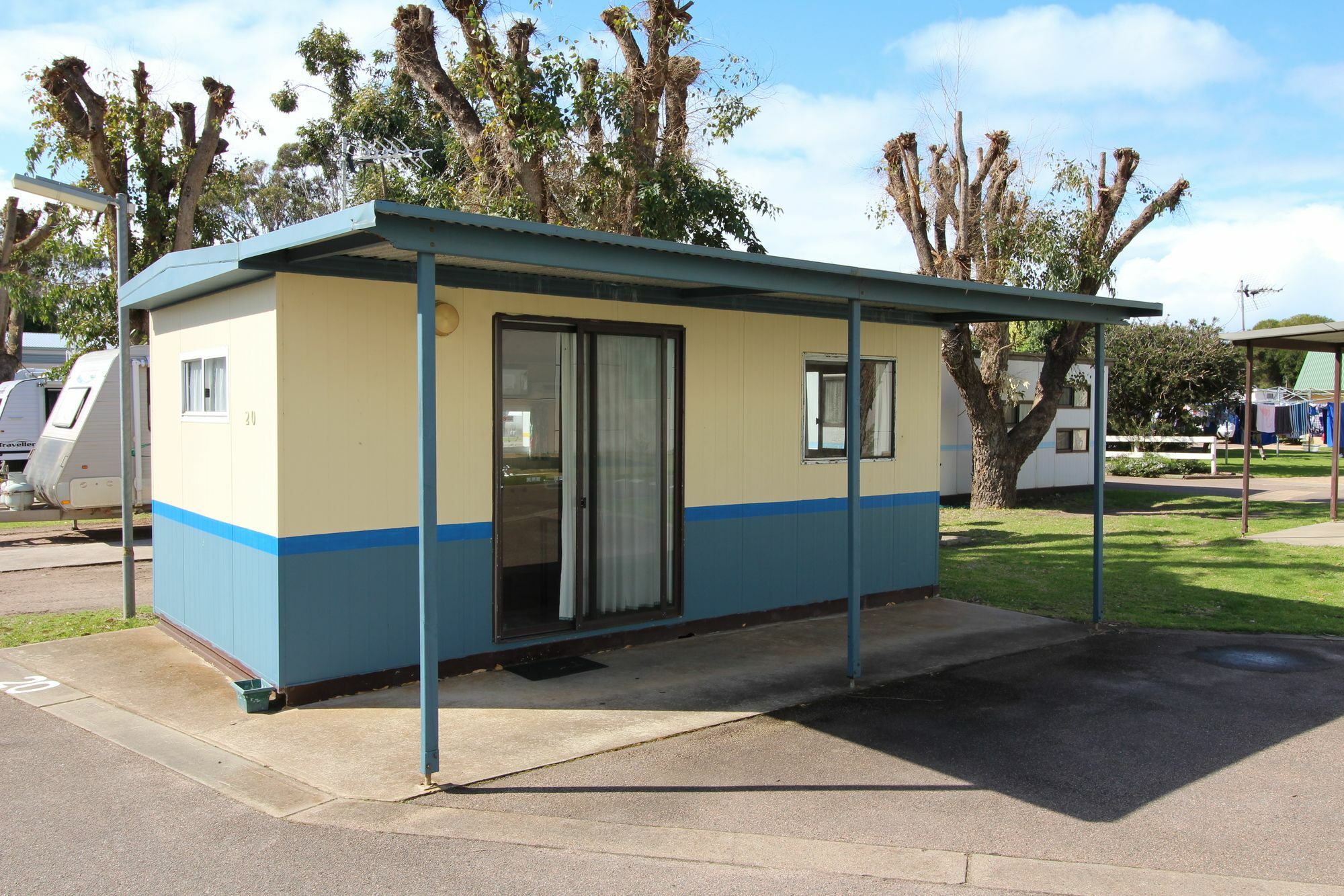 Bay Holiday park 3*